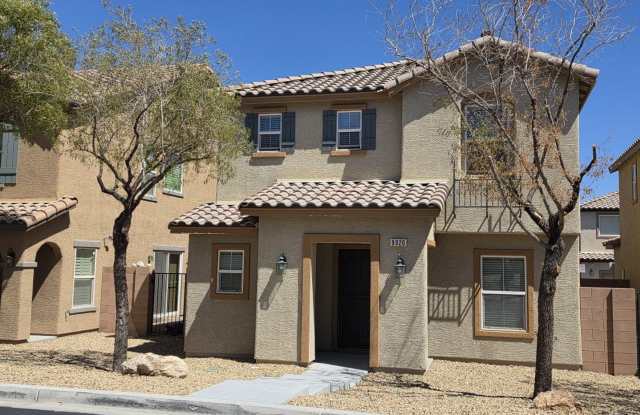 Impeccable Home in a Cul-de-Sac with Great Curb Appeal! Gallery 3