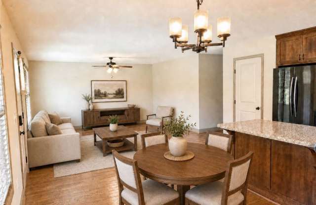 122 Deer Knoll Drive Gallery 2