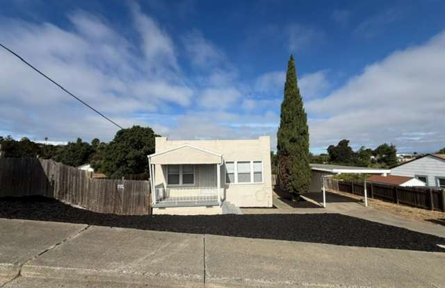 Updated 2 Bedroom Vallejo Home photos photos