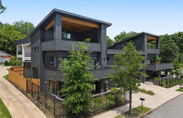 Newly Furnished 5BR Townhome Near Emory, Decatur & Downtown Atlanta Gallery 1