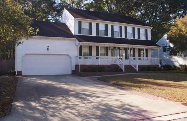 1221 Clearwater Lane Gallery 2