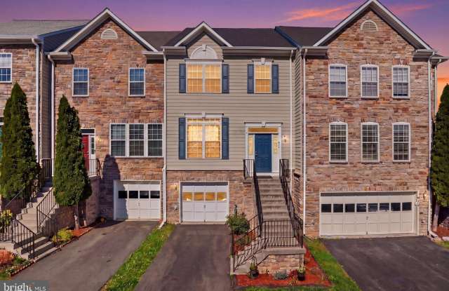 915 BUTTONWOOD Terrace NE photos photos 915 BUTTONWOOD Terrace NE photos photos