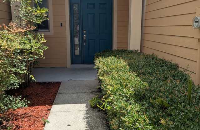 3 Bedroom, 2.5 Bath townhome in the Brentwood community of Live Oak Gallery 3