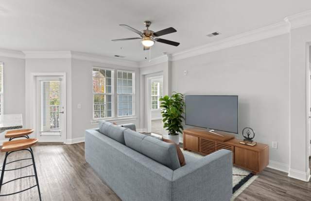 Sunnybrook Residences Gallery 2