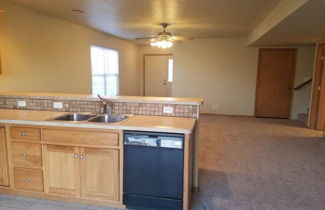 3024 Brookville Dr. Gallery 4