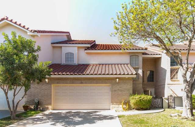 7521 Country Club Dr photos photos