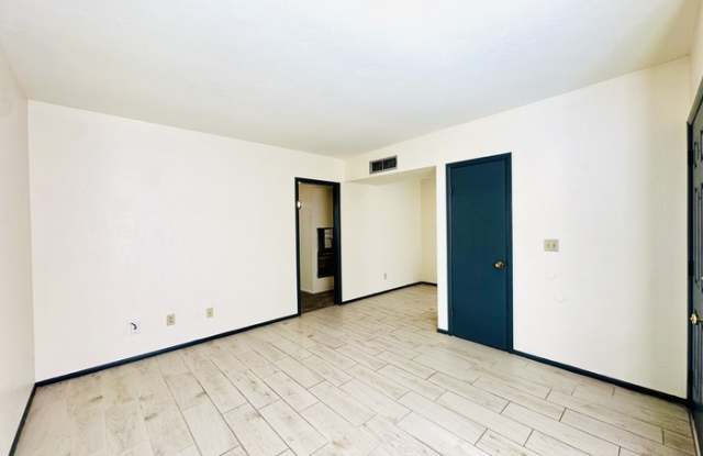 652 East Drachman Street photos photos