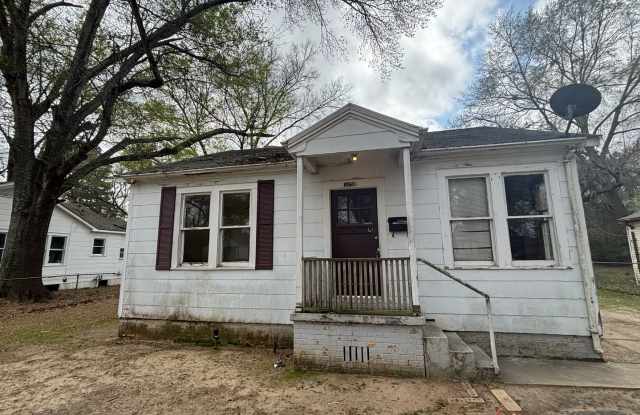 Beautiful 2 Bedroom Home - Just Updated and Central Air and Heat! photos photos