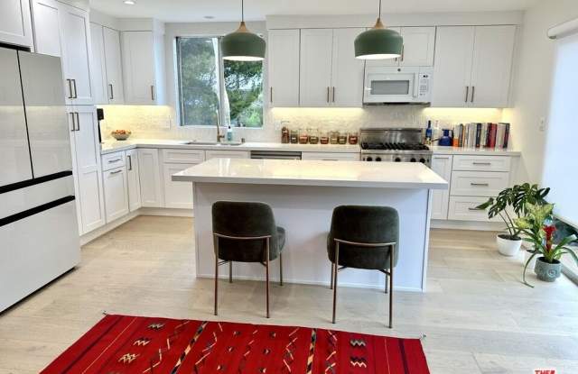 630 Raymond Ave photos photos