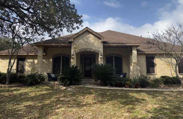 Welcome home to 169 Vintage Ranch Circle! Gallery 1