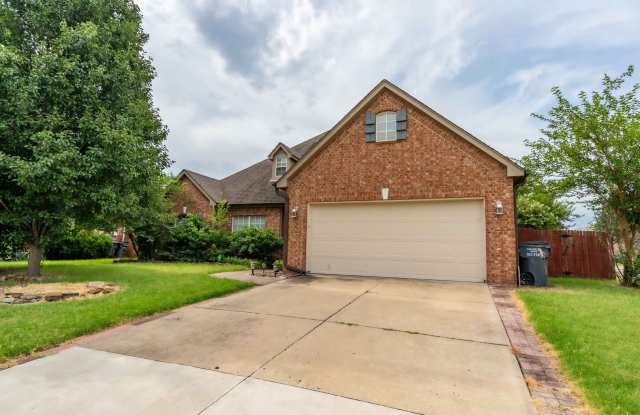 Stunning 4 Bed 3 Bath Home in Jenks! photos photos