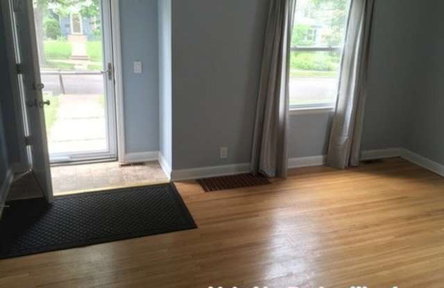 5733 Morgan Avenue S Gallery 3