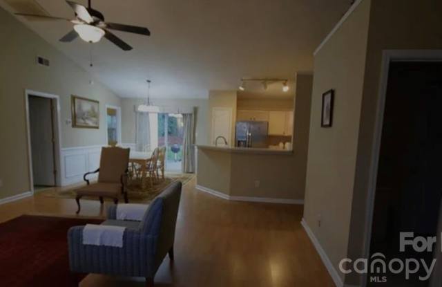 3707 Sipes Lane Gallery 2