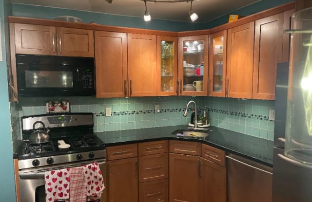 838 Pelhamdale Ave 2S - 838 Pelhamdale Avenue, New Rochelle, NY 10801
