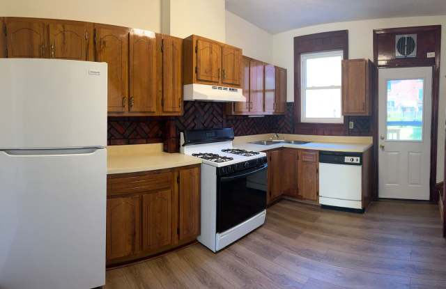 1 Bedroom House Millvale photos photos