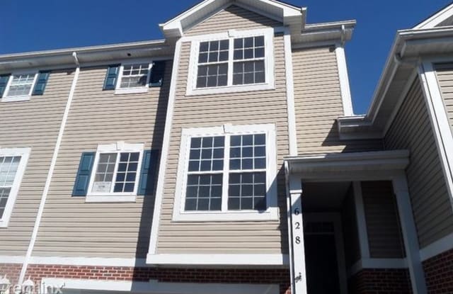 628 Declaration Ln - 628 Declaration Lane, Aurora, IL 60502