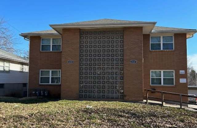 3327 S Oxford Ave Unit B Independence, MO 64052 - 3327 South Oxford Avenue, Independence, MO 64052