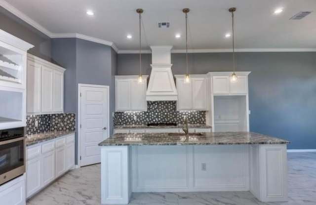 7738 Bison Drive Gallery 4