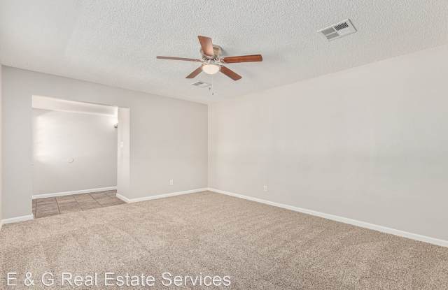 433 E Wesleyan Dr Gallery 3