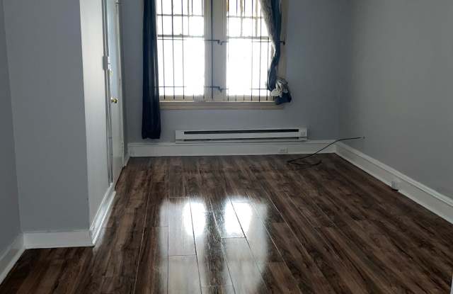 4942 North 7th Street - 1 Gallery 3