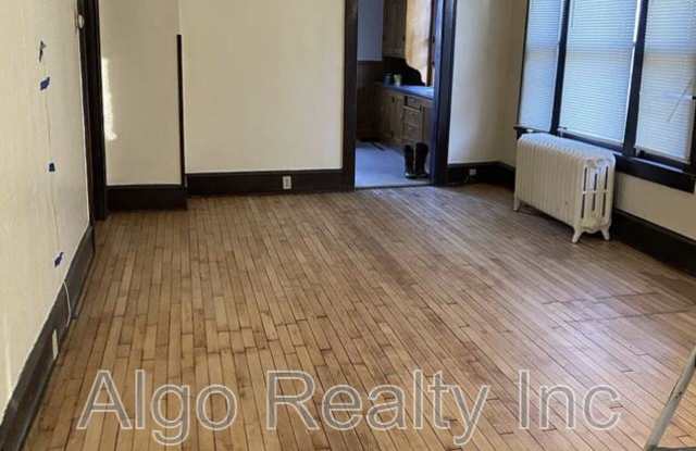 3250 North Logan Avenue Gallery 1
