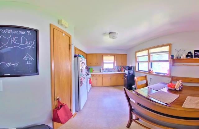 879 Clayland Street - 1 photos photos