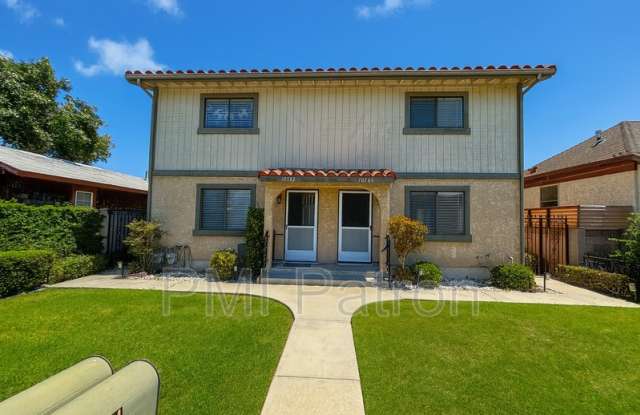 10784 Pine St photos photos