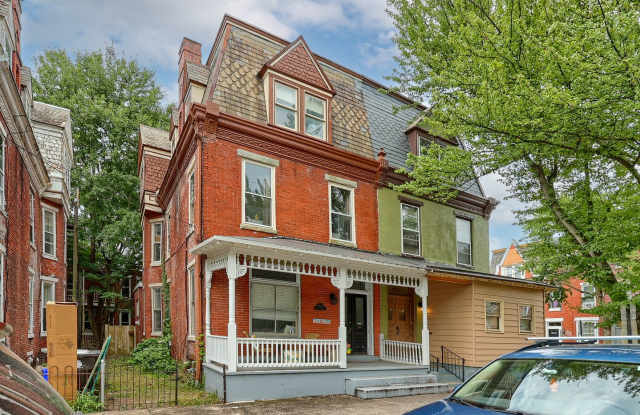 Large Updated 4 BR Home! photos photos