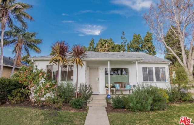 1045 VERNON Avenue - 1045 Vernon Avenue, Los Angeles, CA 90291