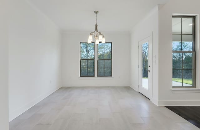 Beautiful 4 bedroom home photos photos
