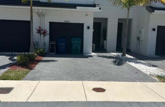10906 SW 232nd Ter photos photos