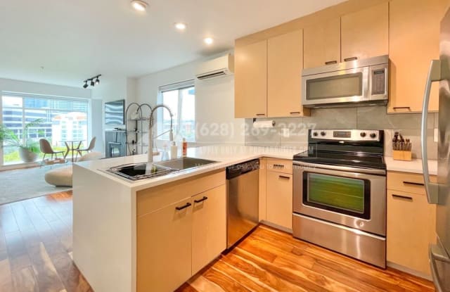 1708 Melrose Avenue Unit 401 - 1708 Melrose Avenue, Seattle, WA 98122