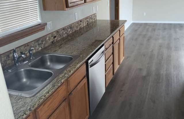 Hermiston Home for Rent!! Gallery 3