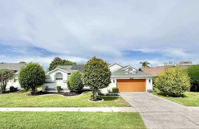 1347 Overland Drive Gallery 2