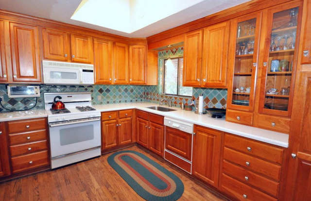 2057 Heavenly Pl photos photos