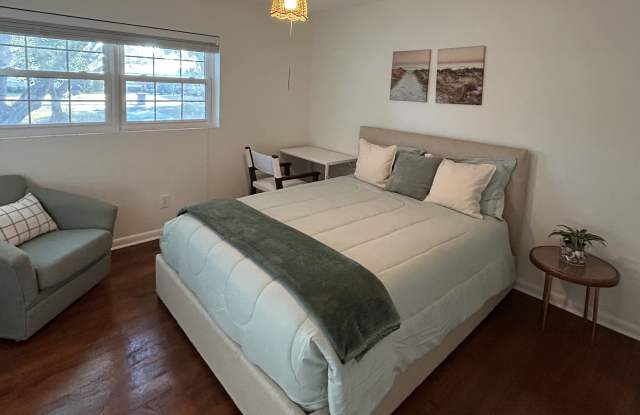 1307 Lindenwood Lane photos photos