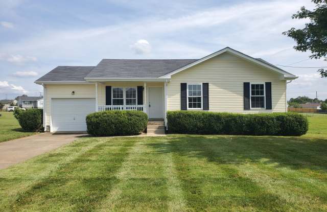 $1300 Charming 3 Beds 1 Bath Home photos photos