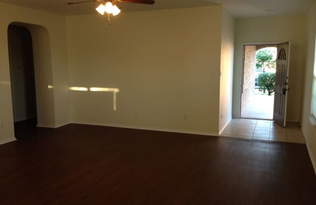 1812 BAYLAND ST Gallery 3