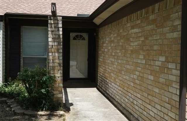 5300 Lansingford Trail Gallery 2