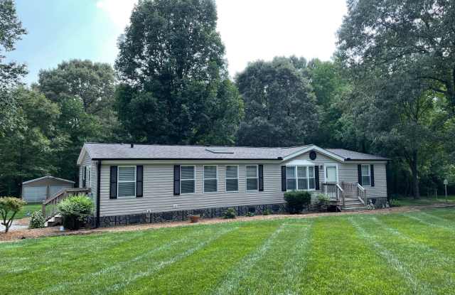 Updated Three Bedroom Two Bath Double Wide in Iron Station photos photos