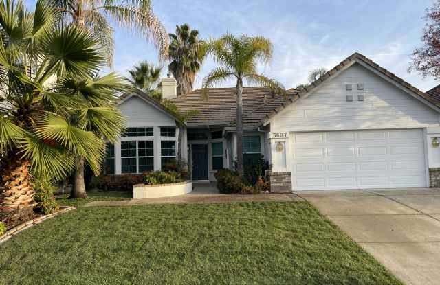 5637 Darby Road photos photos