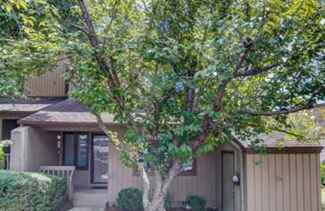 2 Marina Rd - 2 Marina Road, Lake Wylie, SC 29710