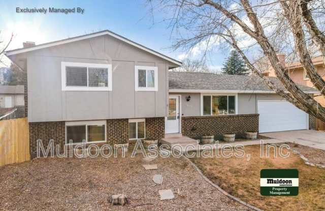 1015 Vondelpark Dr photos photos