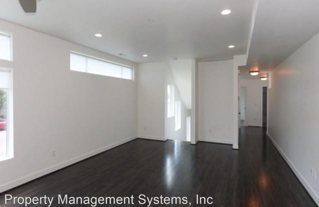 7707 Navarro View Court Gallery 3