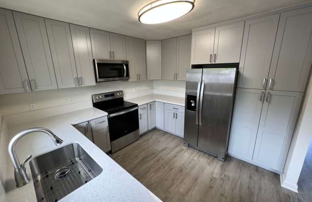 Charming 3 bedroom home in Manoa for $4,200.00/mo photos photos