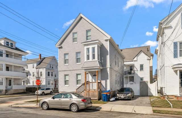 105 Thompson St photos photos 105 Thompson St photos photos