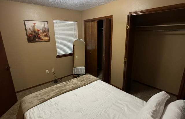 Northwest 74th Street - 7D photos photos