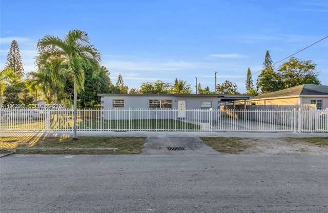 26620 SW 136th Ave photos photos