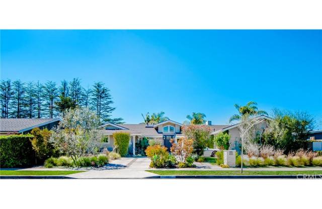 1607 Dorothy Lane - 1607 Dorothy Lane, Newport Beach, CA 92660