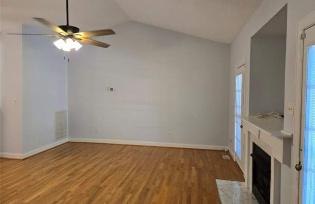 4913  Misty Spring Dr Gallery 3